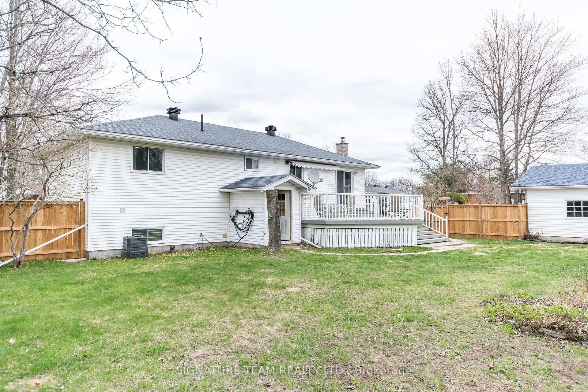 Photo 41 of 2 Lisa Crescent, Petawawa — HOMEH