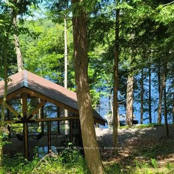 Photo 16 of 83 Shady Maple Road, McNab/Braeside, Mcnab/Braeside Twps — HOMEH