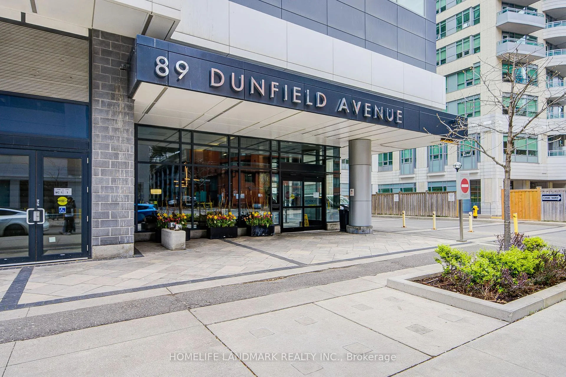 Photo 1 of Unit 2601, 89 Dunfield Avenue, Toronto, Mount Pleasant West — HOMEH