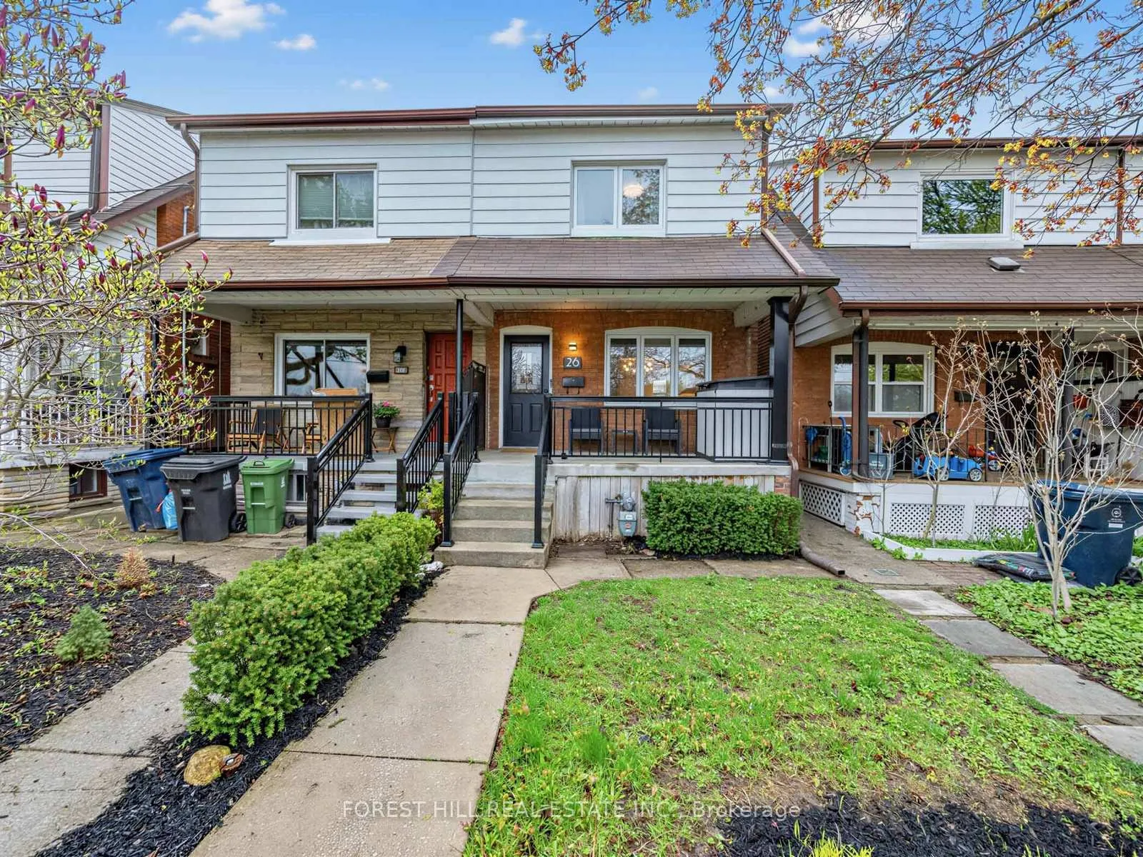Photo 3 of 28 Alameda Avenue, Toronto, Oakwood Village — HOMEH