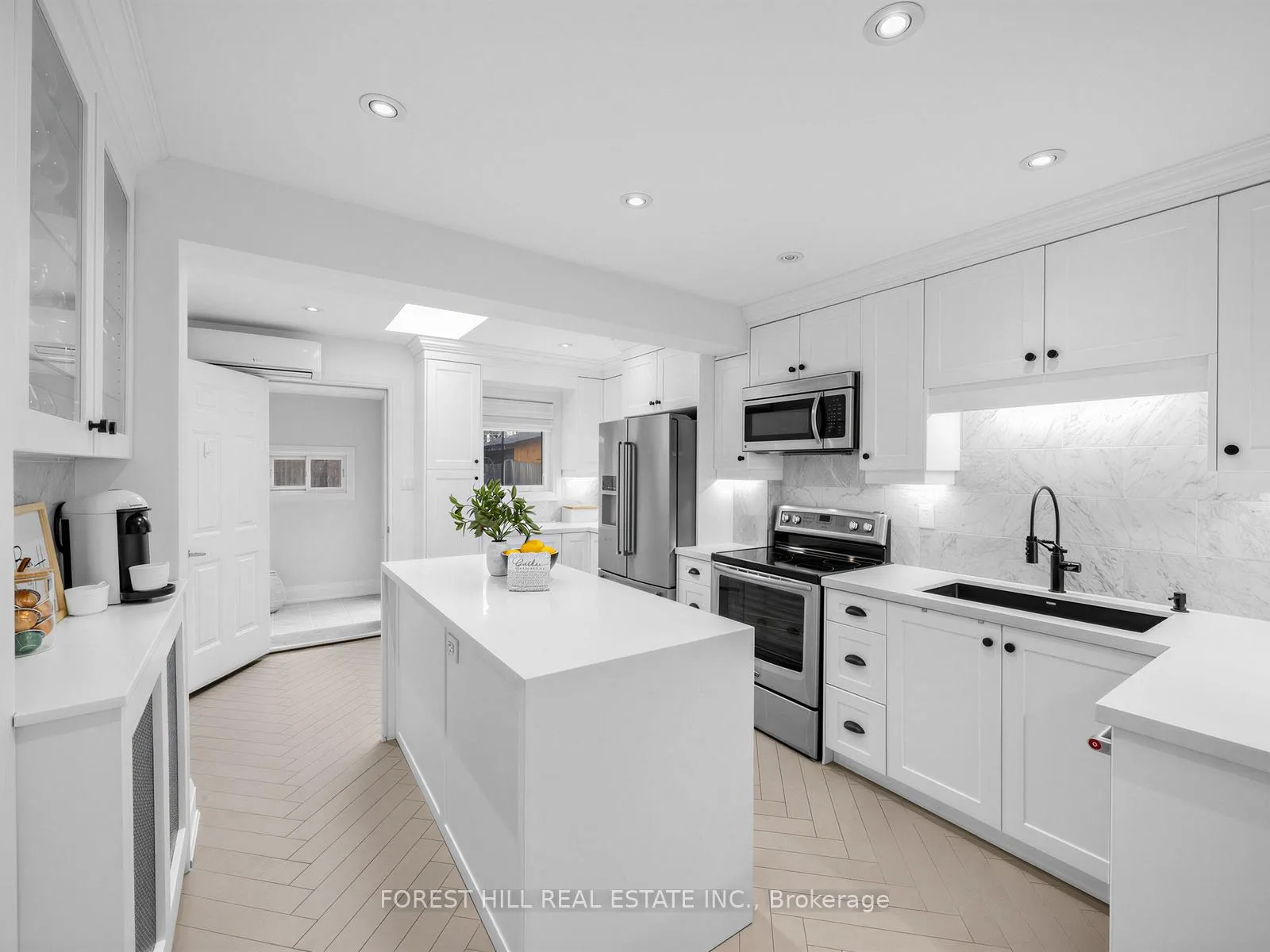 Photo 13 of 28 Alameda Avenue, Toronto, Oakwood Village — HOMEH