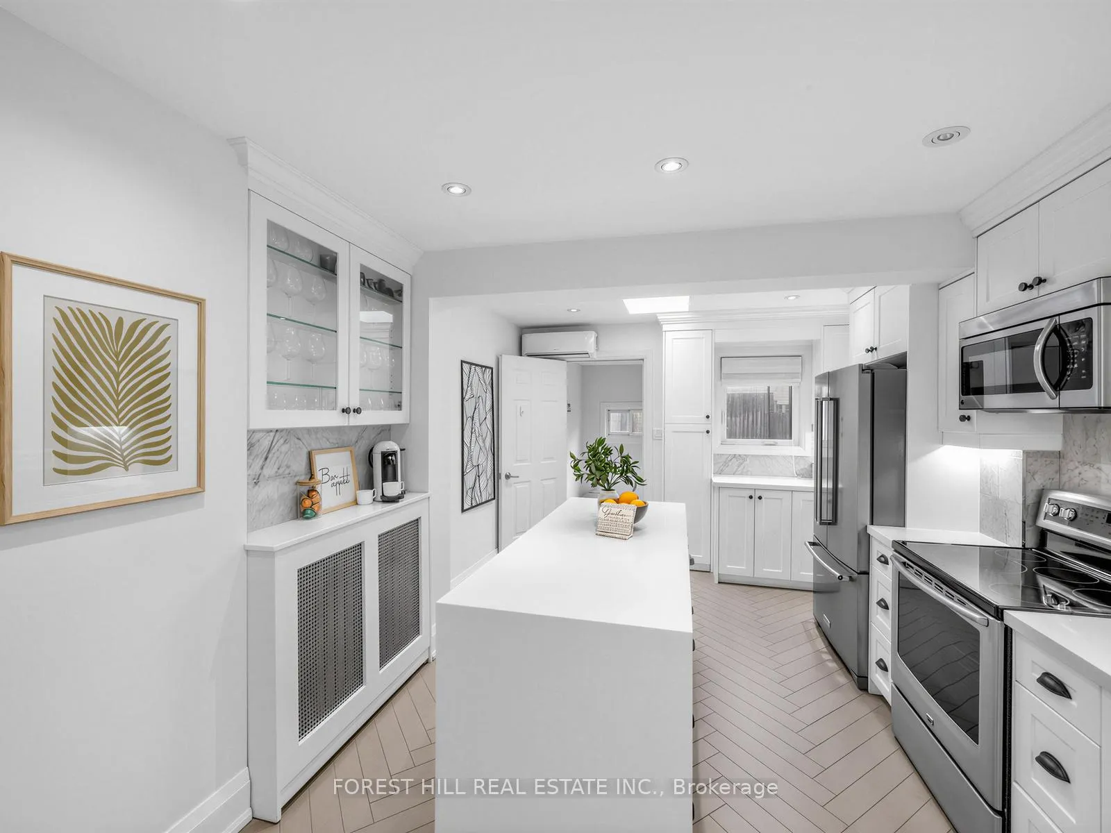 Photo 15 of 28 Alameda Avenue, Toronto, Oakwood Village — HOMEH