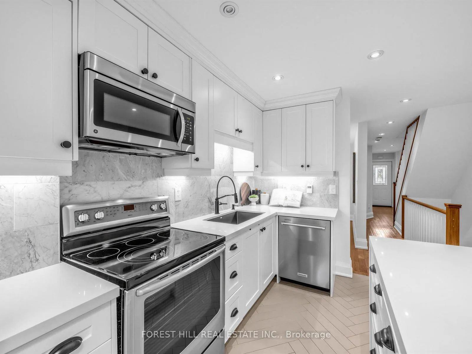 Photo 16 of 28 Alameda Avenue, Toronto, Oakwood Village — HOMEH