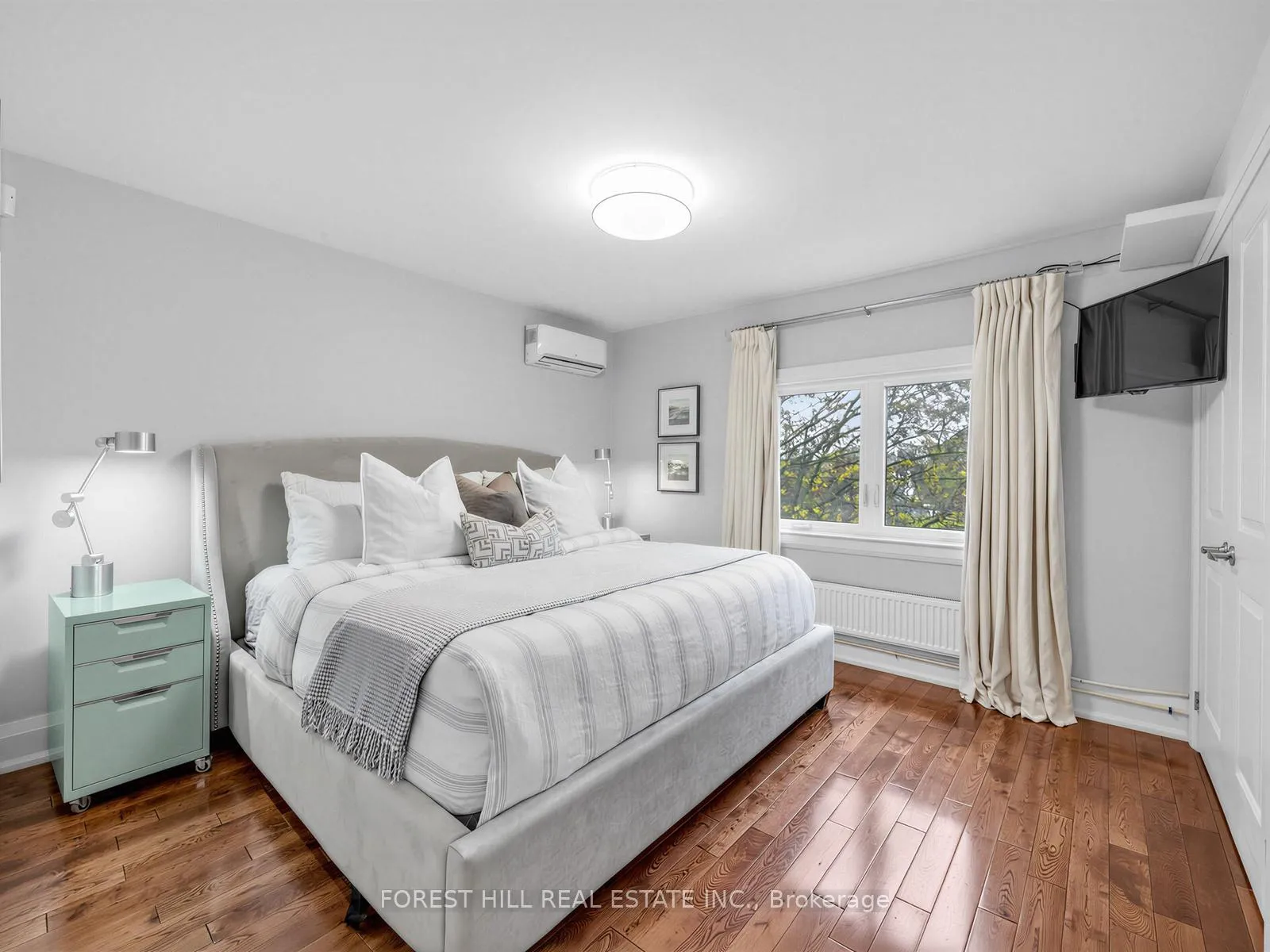 Photo 21 of 28 Alameda Avenue, Toronto, Oakwood Village — HOMEH