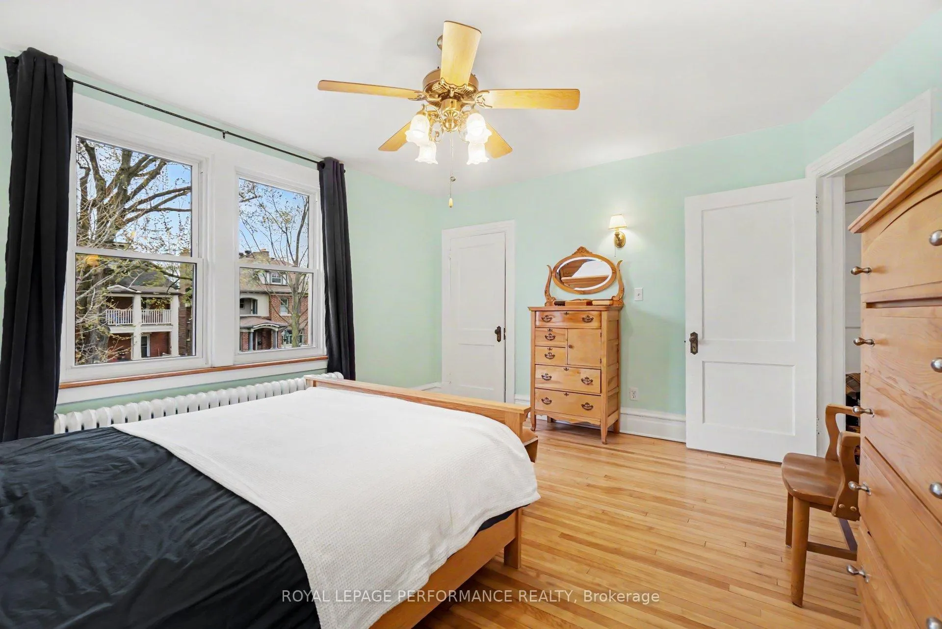 Photo 26 of 49 Powell Avenue, Ottawa, Glebe — HOMEH
