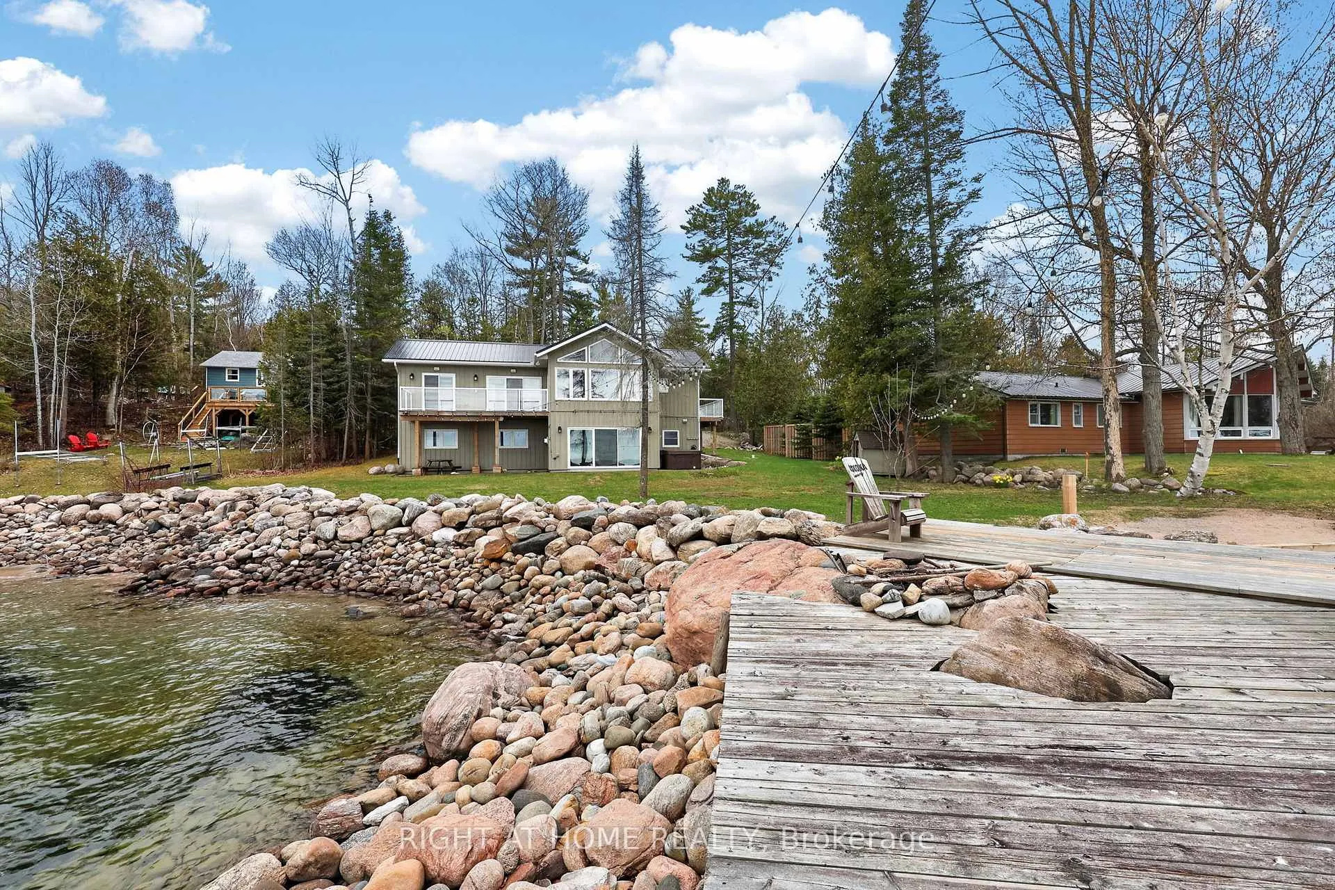 Photo 3 of 442 Silver Birch Drive, Tiny, Rural Tiny — HOMEH
