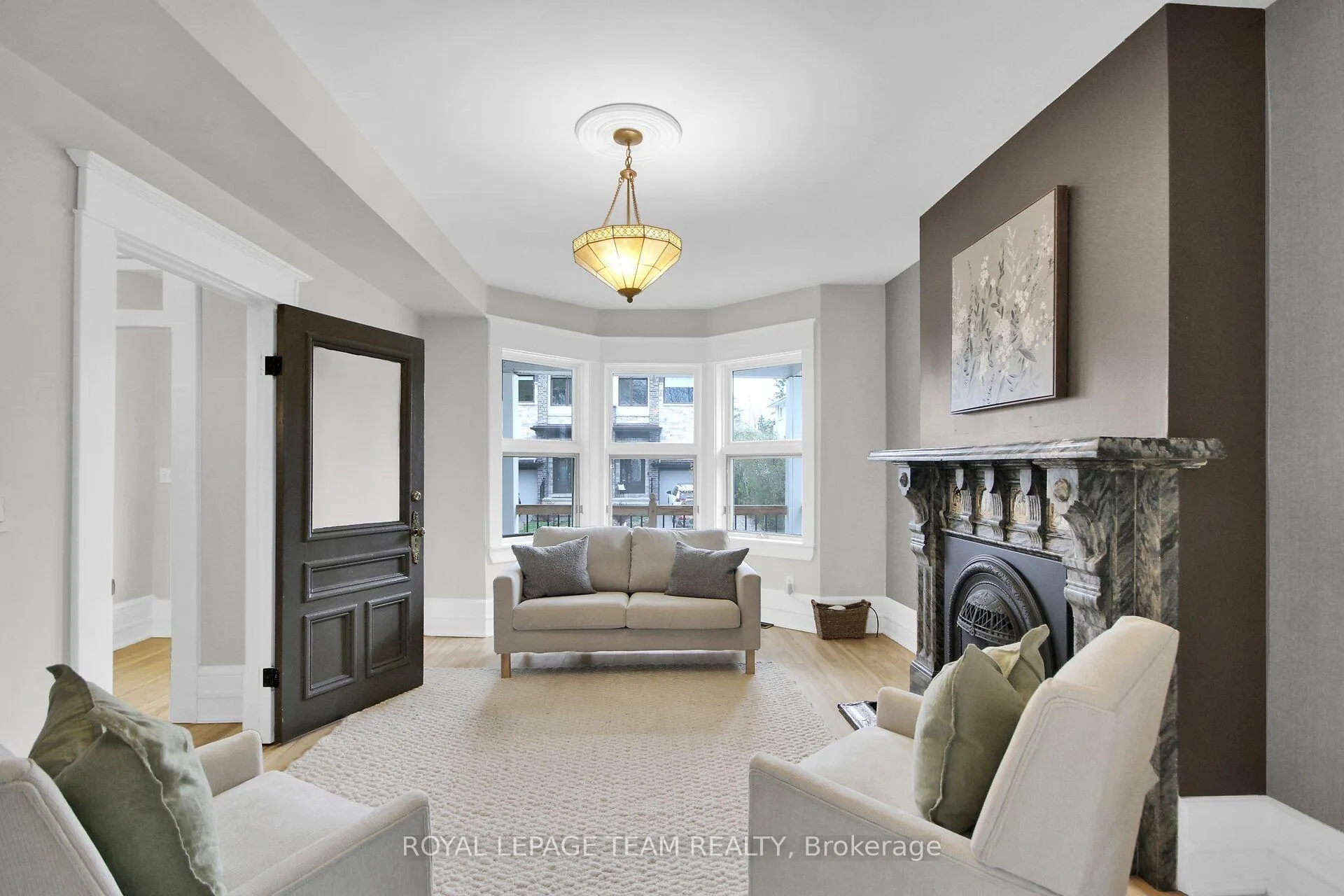 Photo 6 of 286 Zephyr Avenue, Ottawa, Britannia — HOMEH