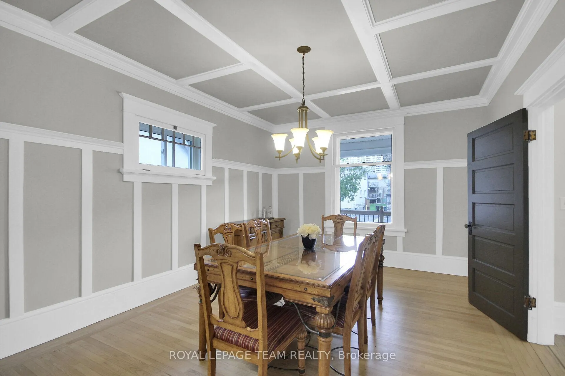 Photo 8 of 286 Zephyr Avenue, Ottawa, Britannia — HOMEH