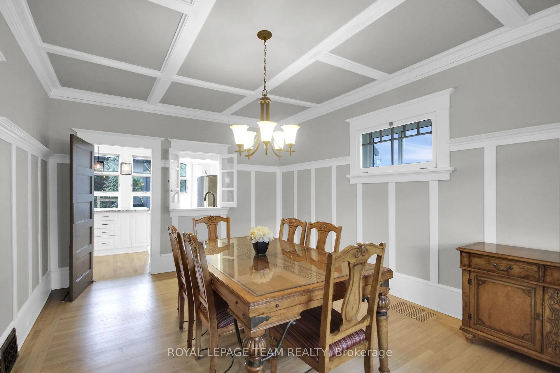 Photo 9 of 286 Zephyr Avenue, Ottawa, Britannia — HOMEH