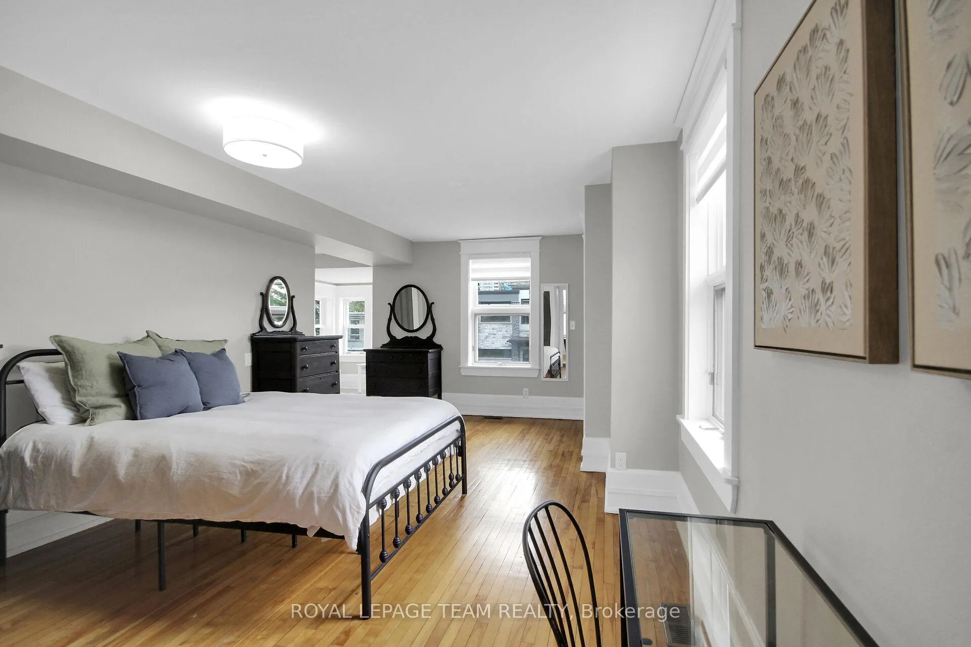 Photo 20 of 286 Zephyr Avenue, Ottawa, Britannia — HOMEH