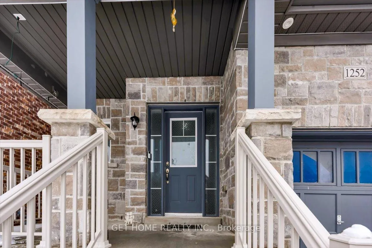 Photo 3 of 1252 Peelar Crescent, Innisfil, Lefroy — HOMEH