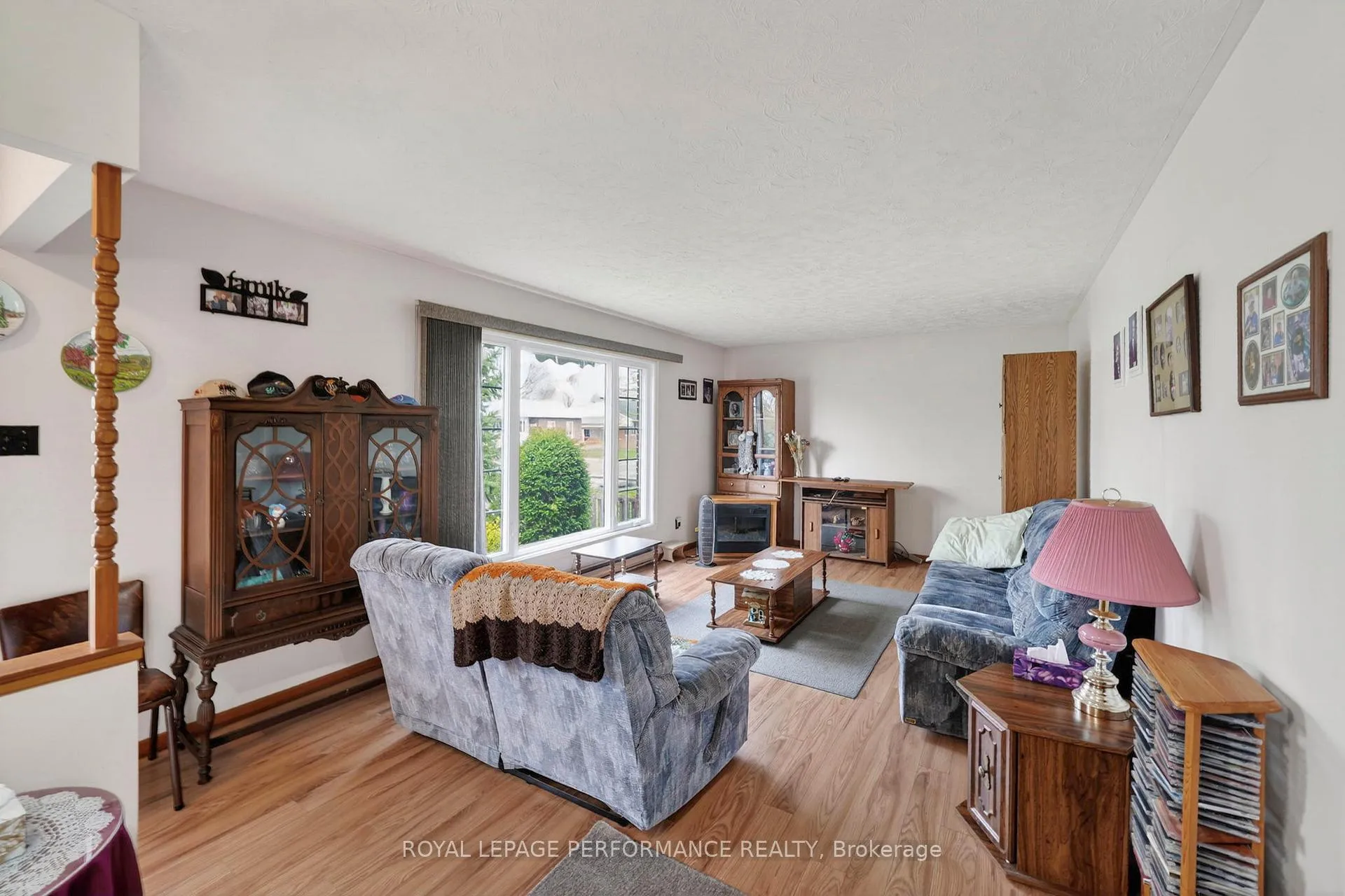 Photo 4 of 3205 Duval Avenue, Cornwall — HOMEH