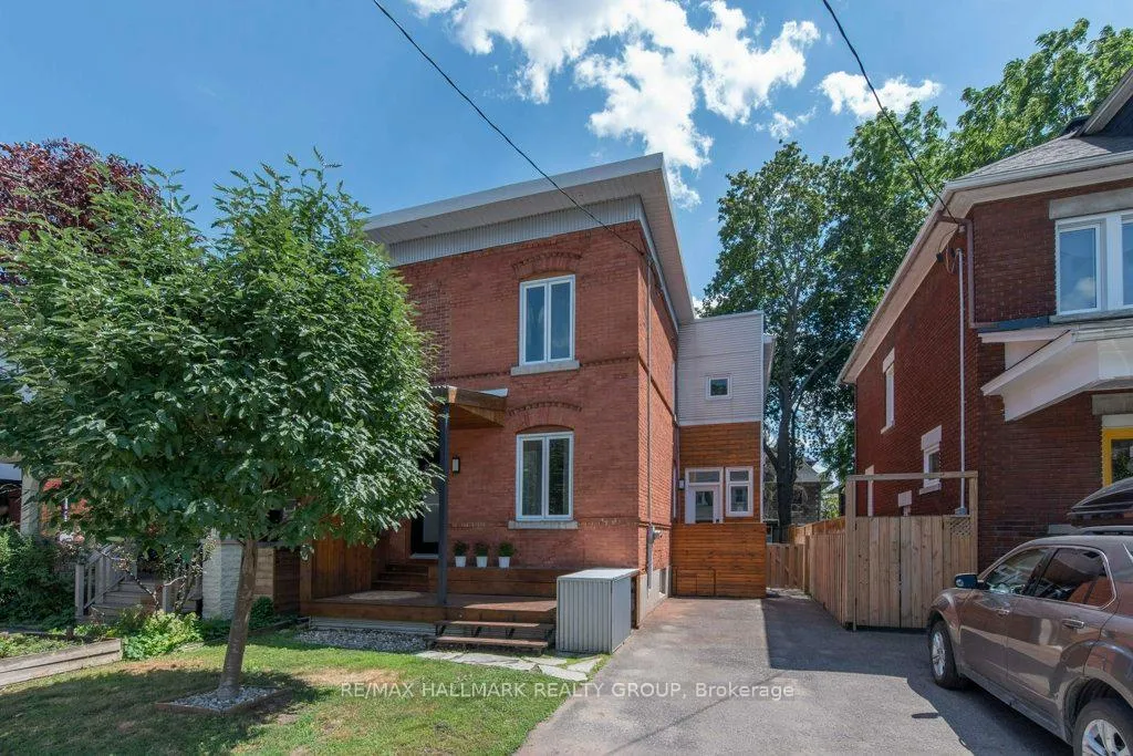 Photo 2 of 74 Brighton Avenue E, Ottawa, Old Ottawa South/Rideau Gardens — HOMEH