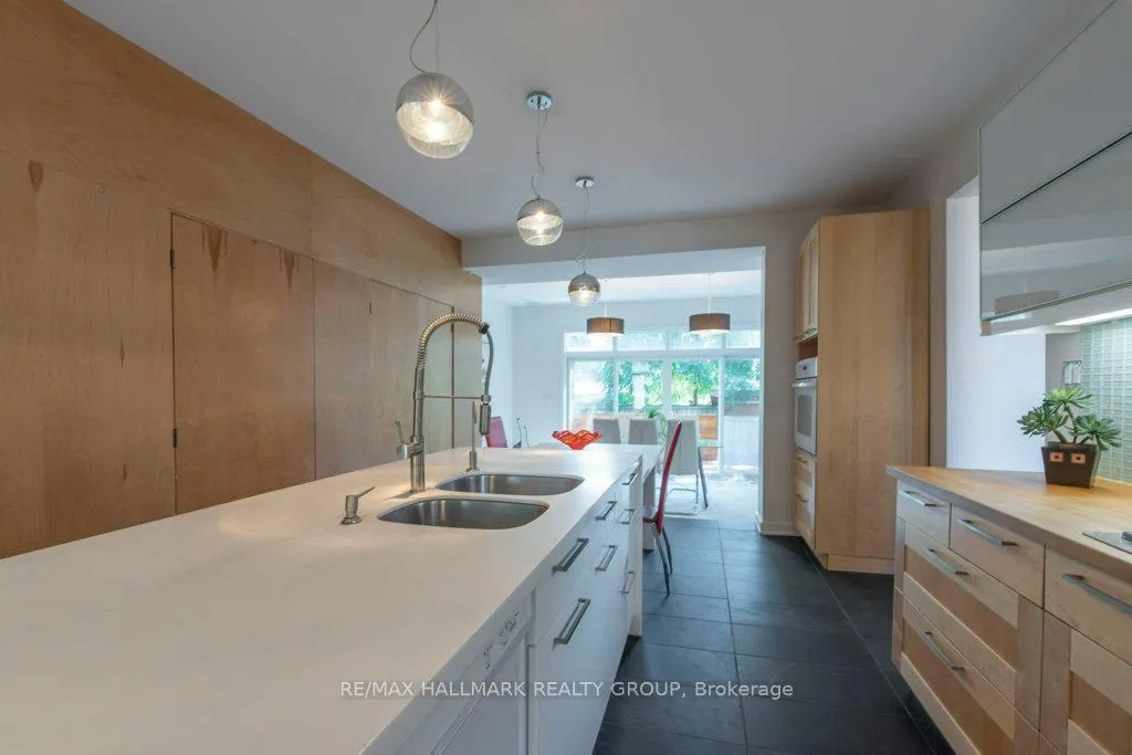 Photo 10 of 74 Brighton Avenue E, Ottawa, Old Ottawa South/Rideau Gardens — HOMEH