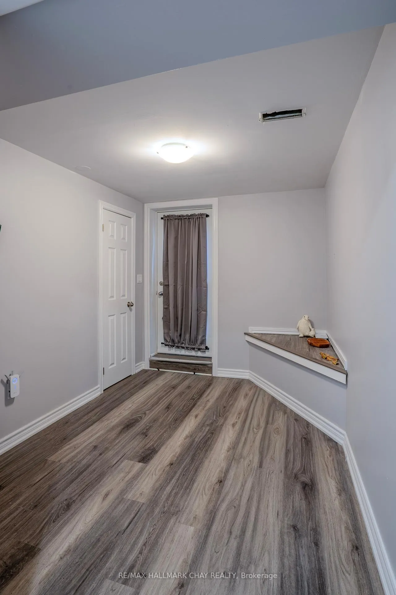 Photo 4 of Unit Lower, 19 Julie Street, Essa, Angus — HOMEH
