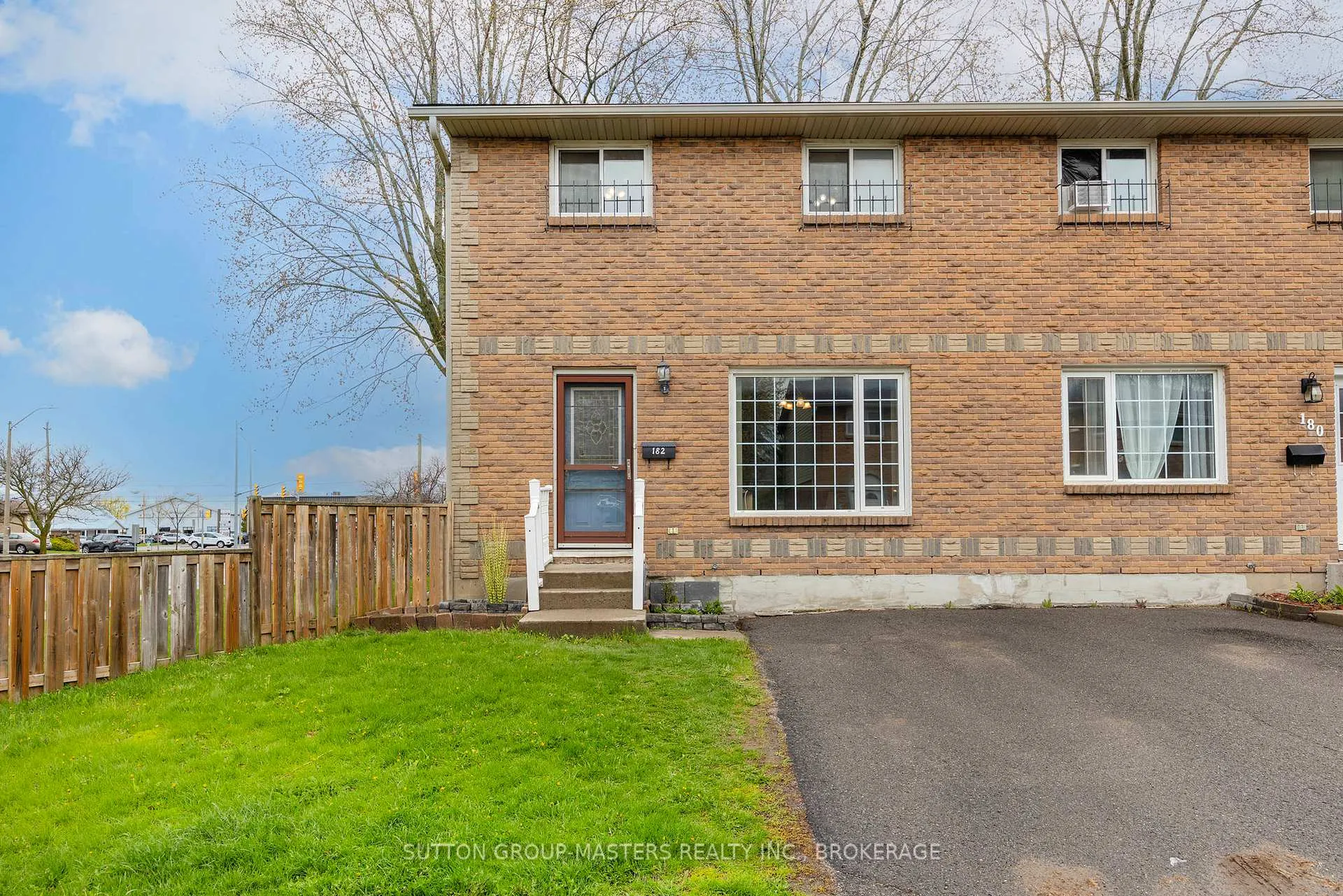 Front of 182 Rosemund Crescent