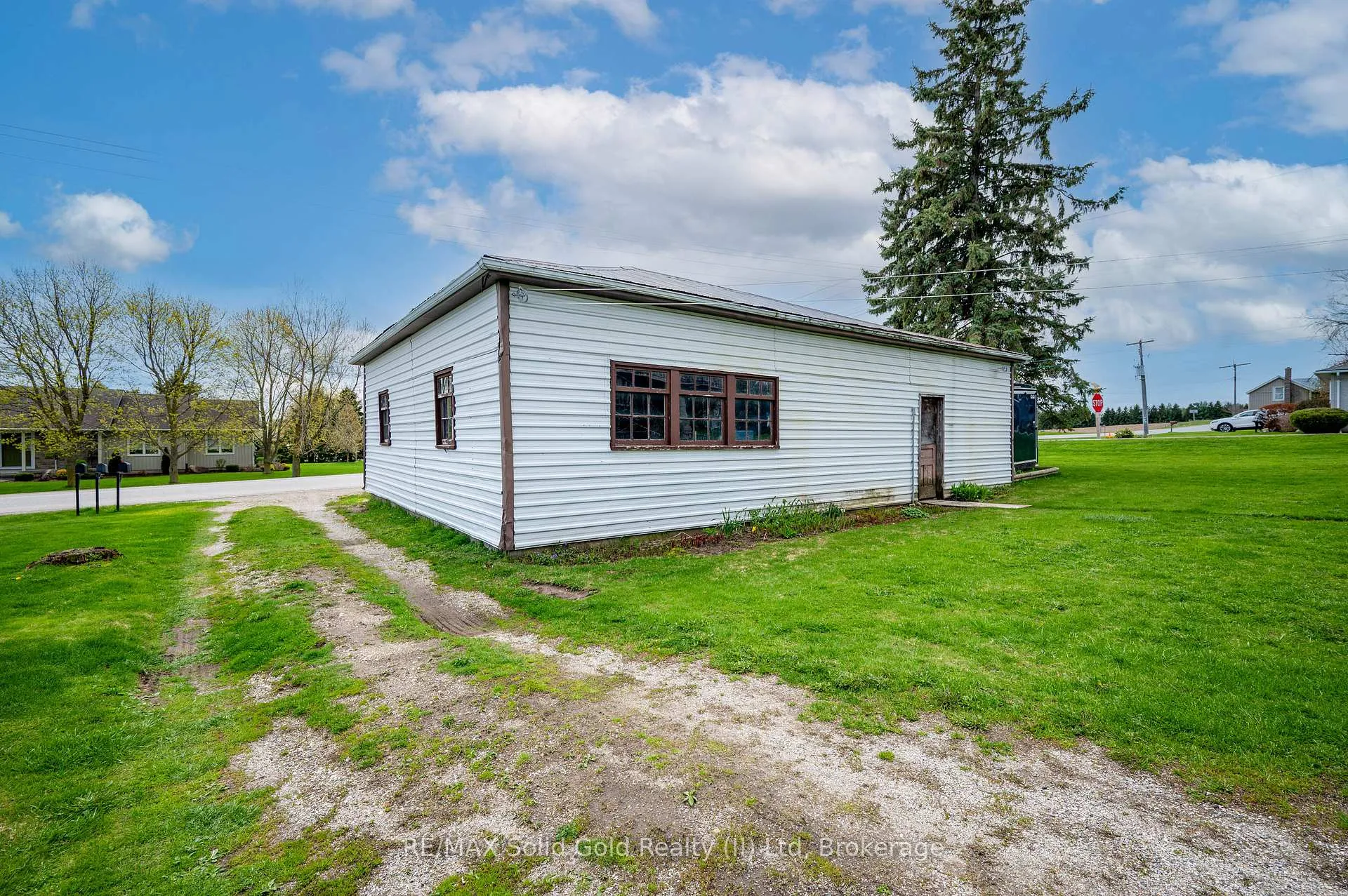 Photo 38 of 4683 Road 107, Perth East, North Easthope — HOMEH