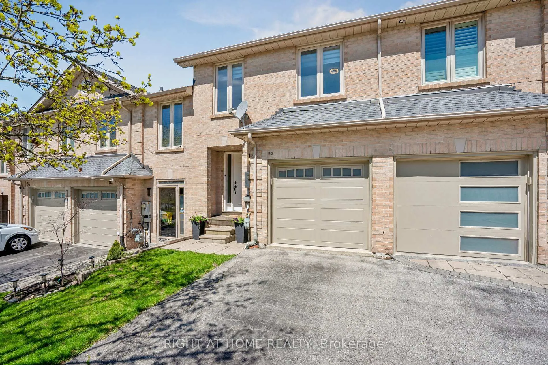Photo 1 of 80 Wetherby Circle, Markham, German Mills — HOMEH