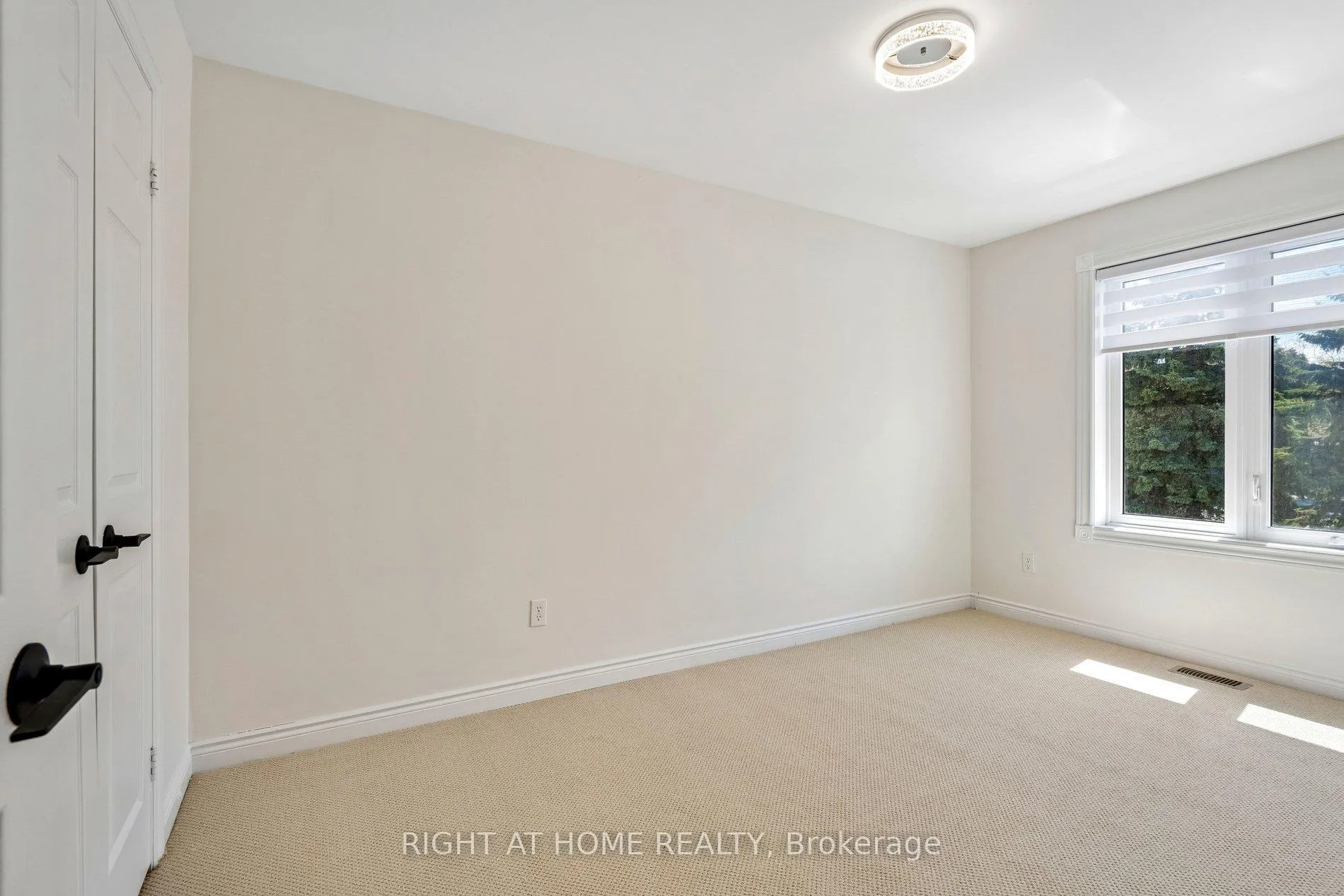 Photo 20 of 80 Wetherby Circle, Markham, German Mills — HOMEH