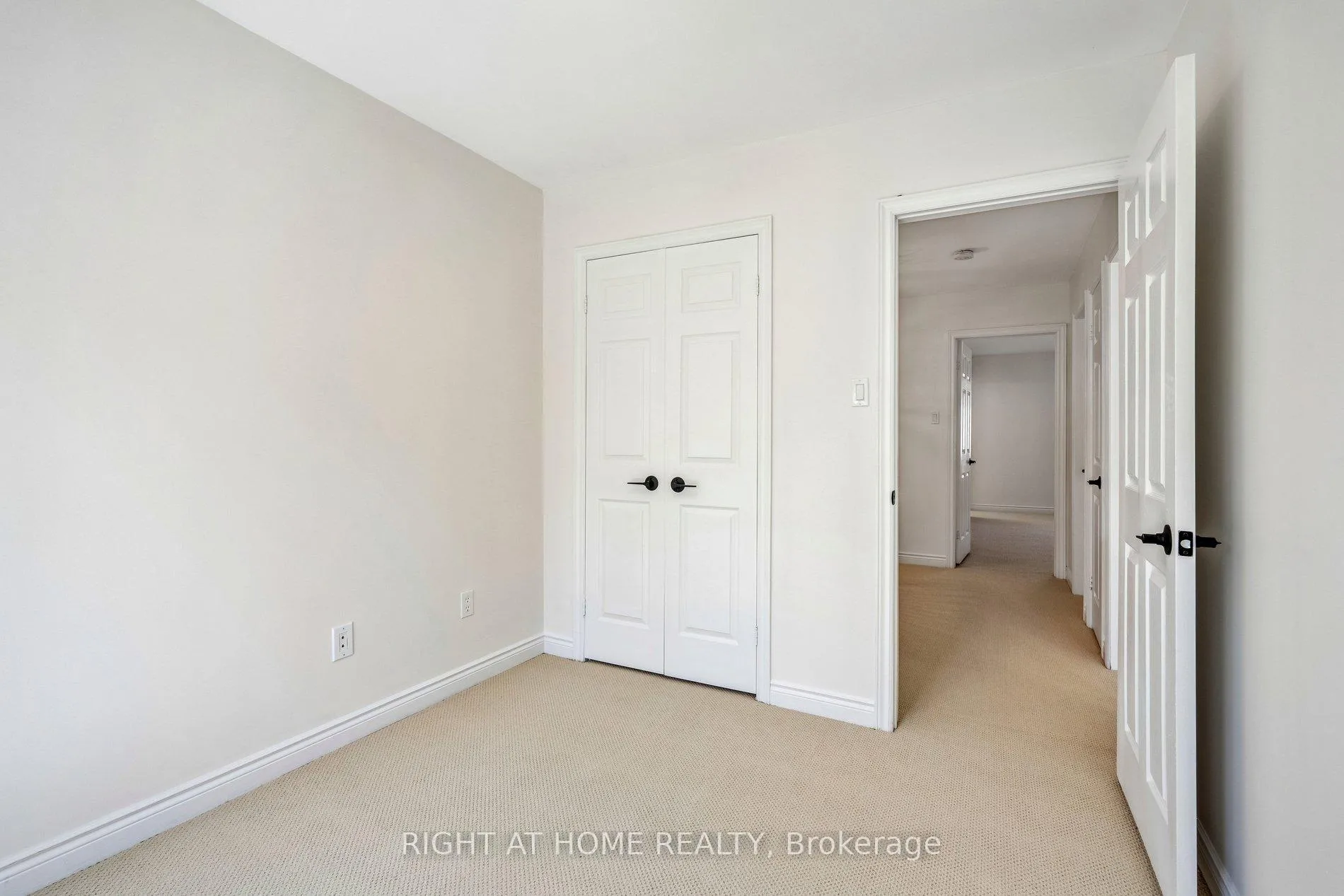 Photo 31 of 80 Wetherby Circle, Markham, German Mills — HOMEH