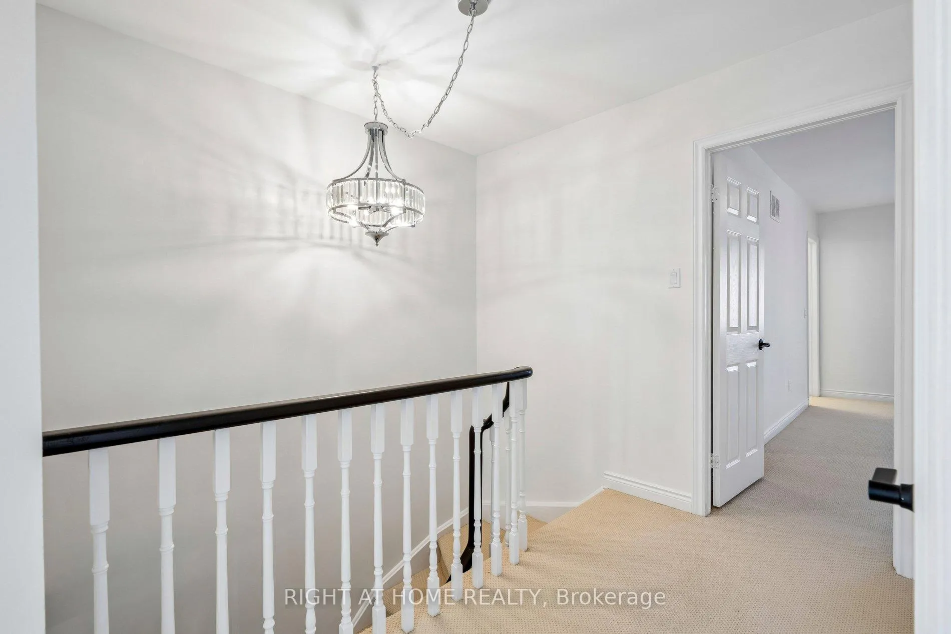 Photo 41 of 80 Wetherby Circle, Markham, German Mills — HOMEH
