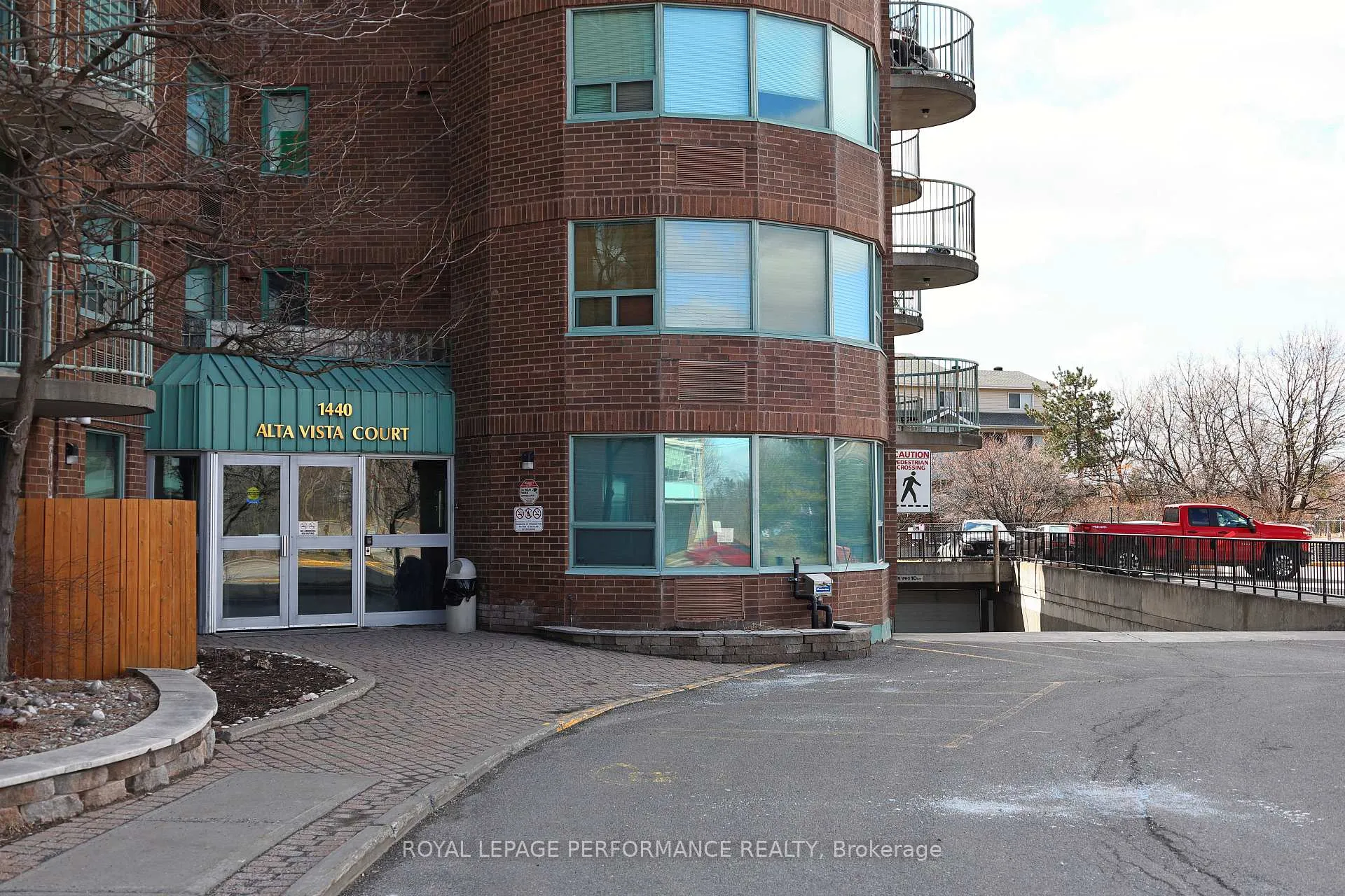 Photo 1 of Unit 402, 1440 Heron Road, Ottawa, Heron Gate — HOMEH
