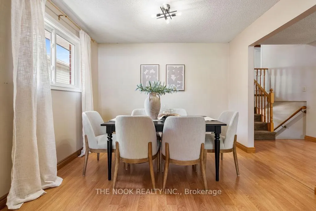 Photo 11 of 117 Mcfeeters Crescent, Clarington, Bowmanville — HOMEH