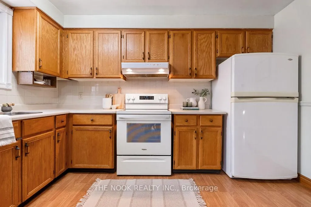 Photo 16 of 117 Mcfeeters Crescent, Clarington, Bowmanville — HOMEH