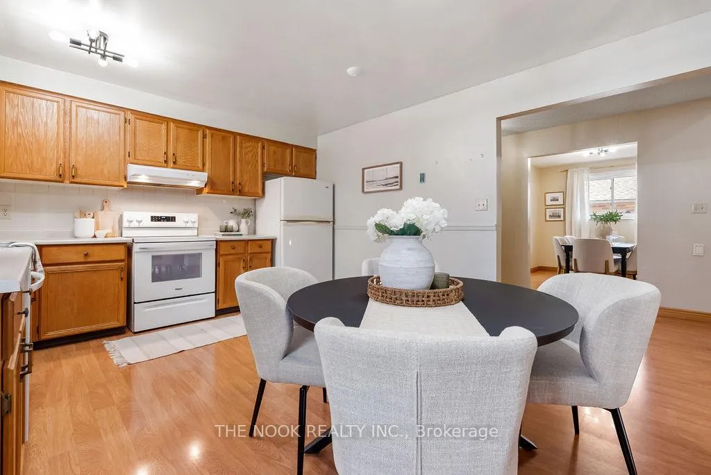 Photo 17 of 117 Mcfeeters Crescent, Clarington, Bowmanville — HOMEH