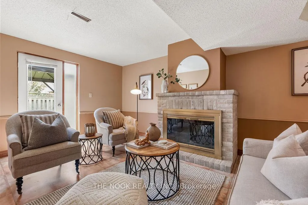Photo 29 of 117 Mcfeeters Crescent, Clarington, Bowmanville — HOMEH