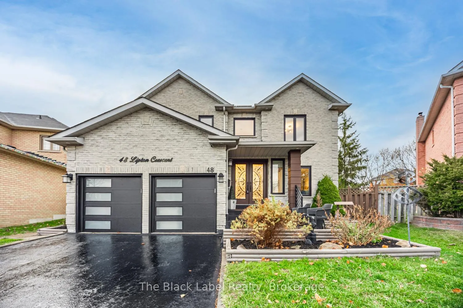 Photo 1 of 48 Lipton Crescent, Whitby, Pringle Creek — HOMEH