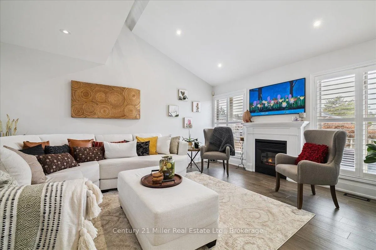 Photo 8 of 230 Appleby Road, Hamilton, Ancaster — HOMEH