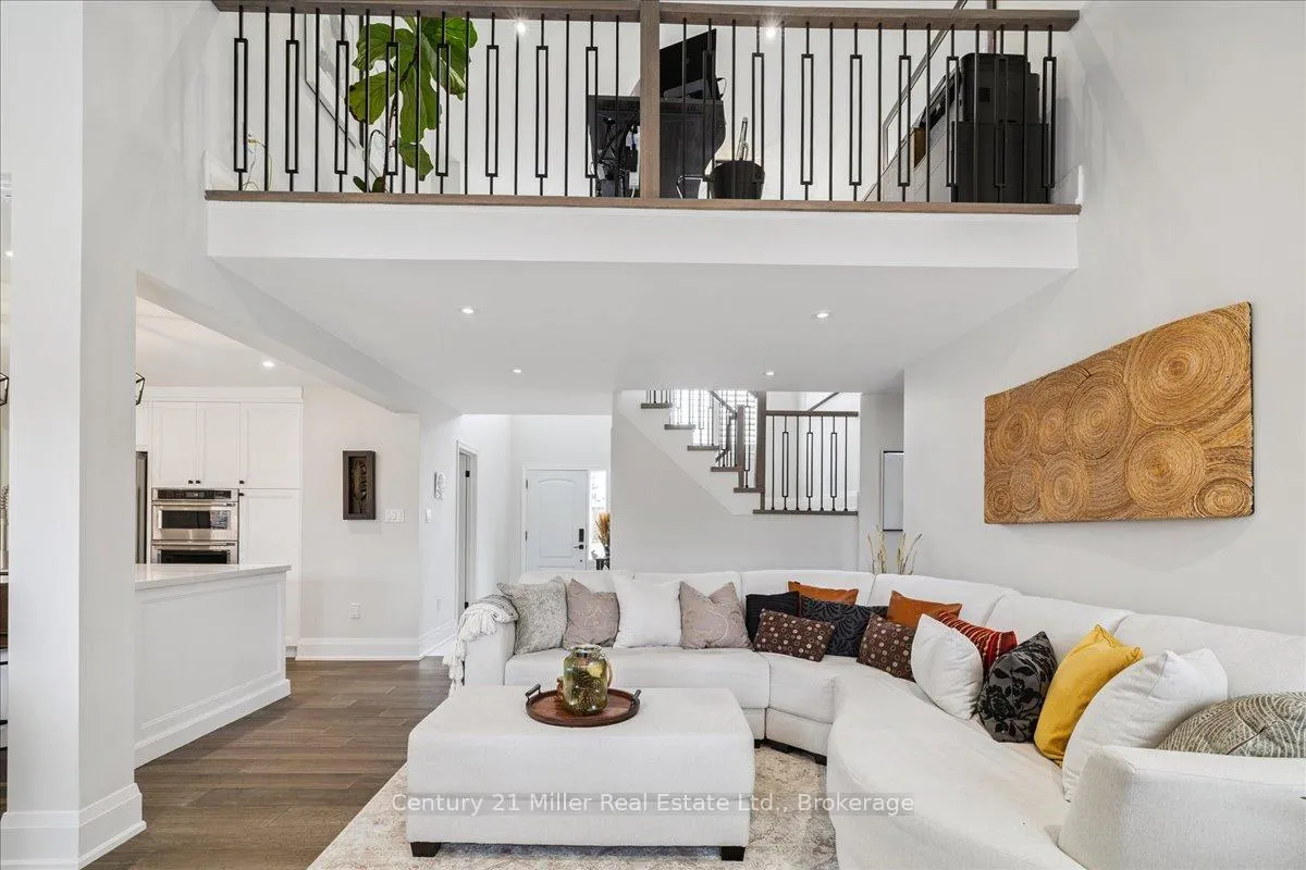 Photo 9 of 230 Appleby Road, Hamilton, Ancaster — HOMEH