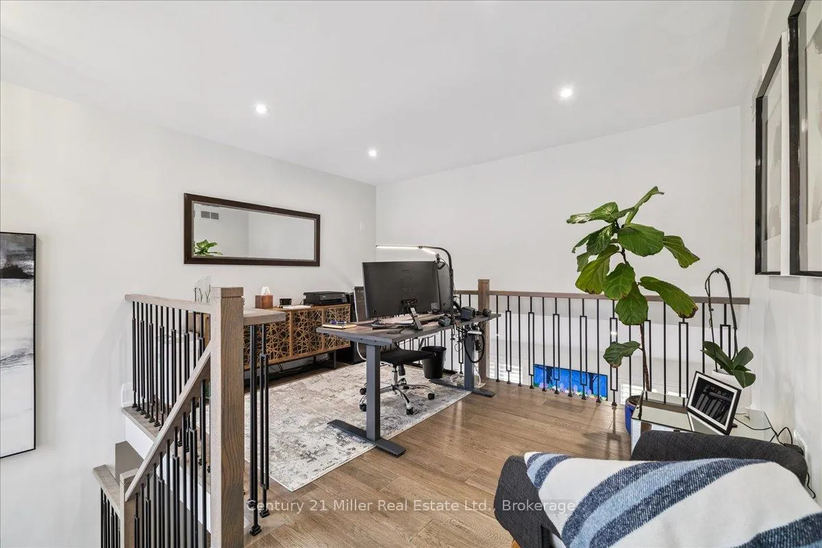 Photo 26 of 230 Appleby Road, Hamilton, Ancaster — HOMEH