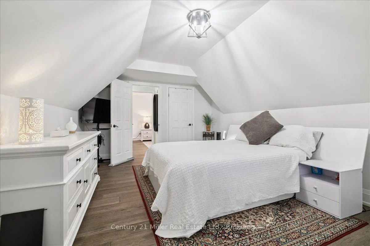 Photo 31 of 230 Appleby Road, Hamilton, Ancaster — HOMEH