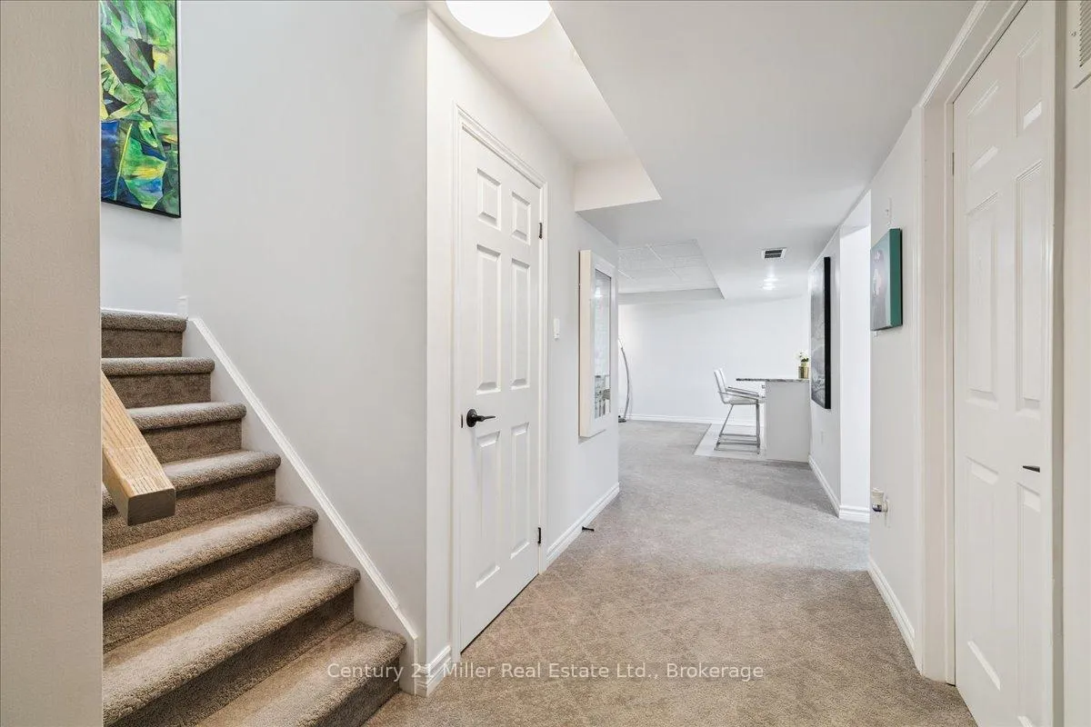 Photo 33 of 230 Appleby Road, Hamilton, Ancaster — HOMEH