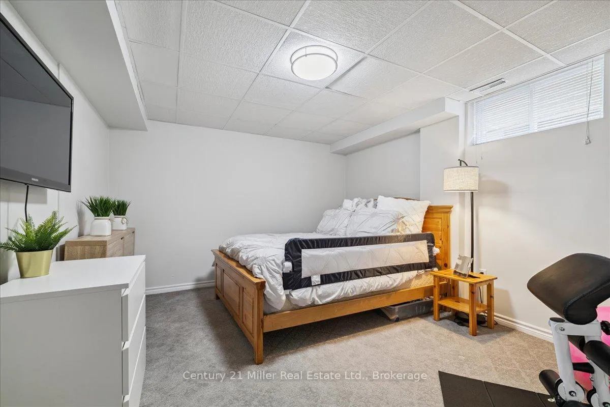 Photo 43 of 230 Appleby Road, Hamilton, Ancaster — HOMEH