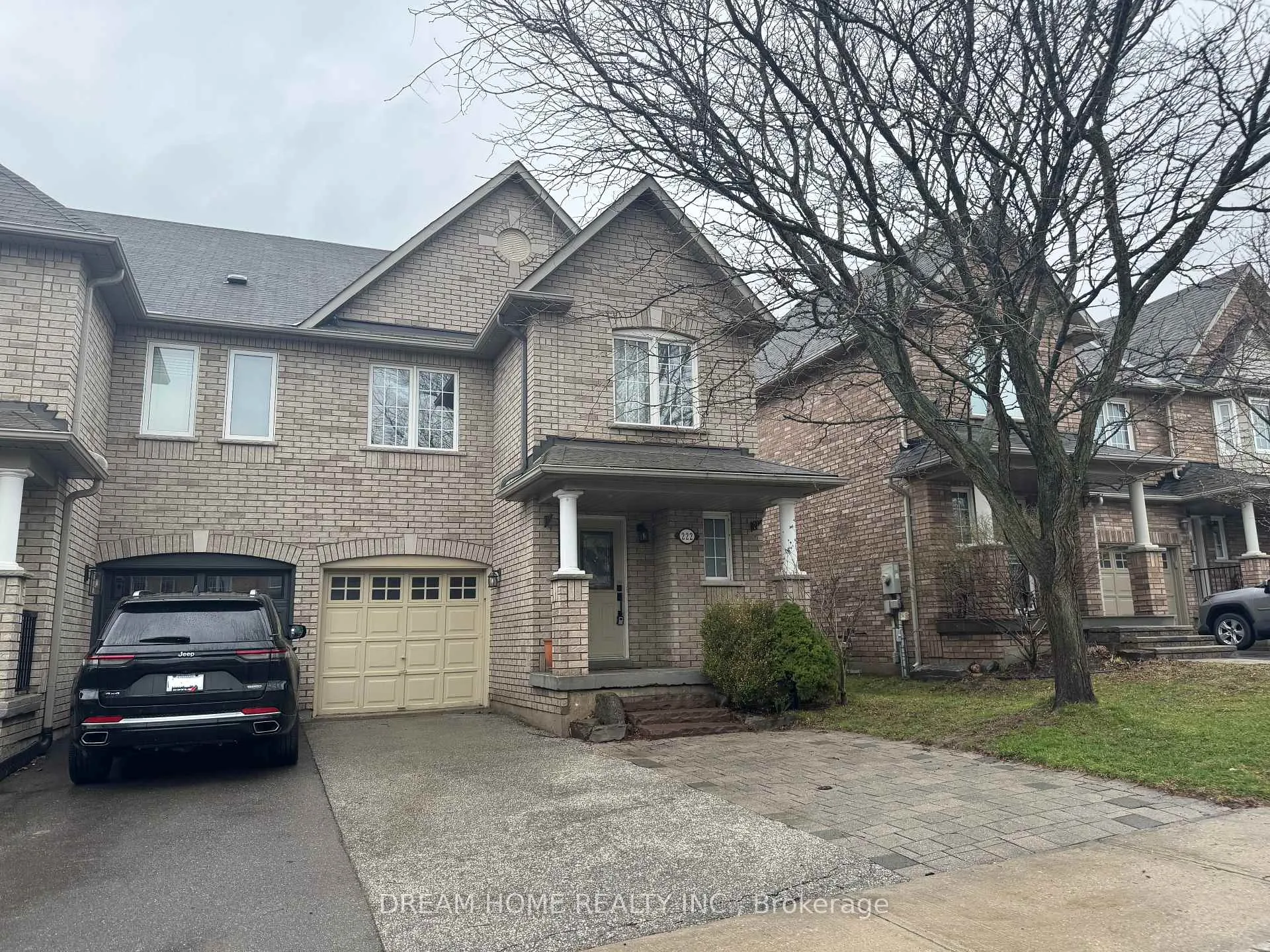 Photo 1 of 222 Coleridge Drive, Newmarket, Summerhill Estates — HOMEH