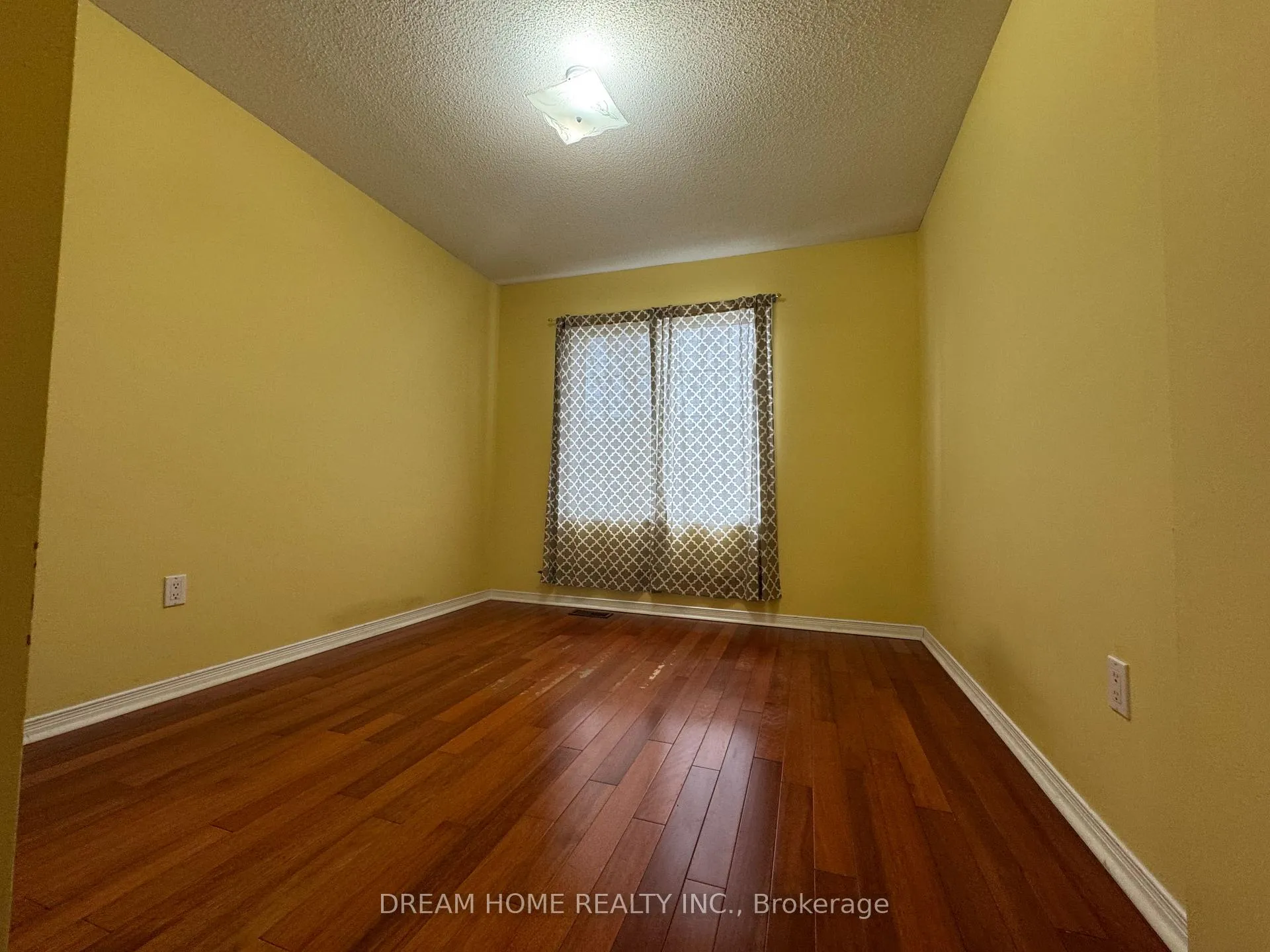 Photo 11 of 222 Coleridge Drive, Newmarket, Summerhill Estates — HOMEH