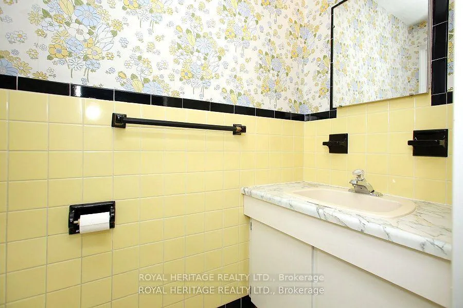 Photo 25 of 65 Bennett Road, Scarborough, West Hill — HOMEH