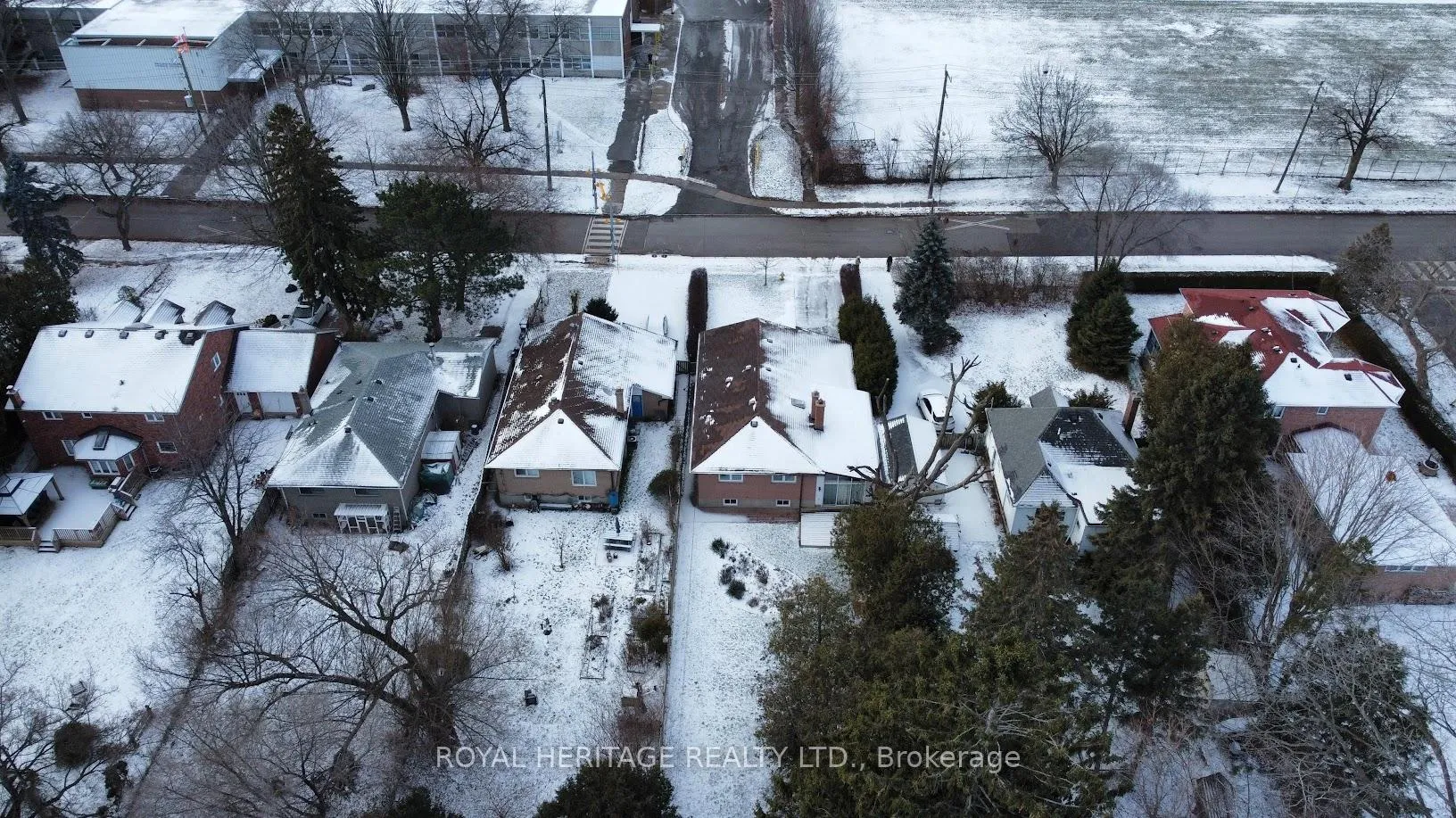 Photo 37 of 65 Bennett Road, Scarborough, West Hill — HOMEH