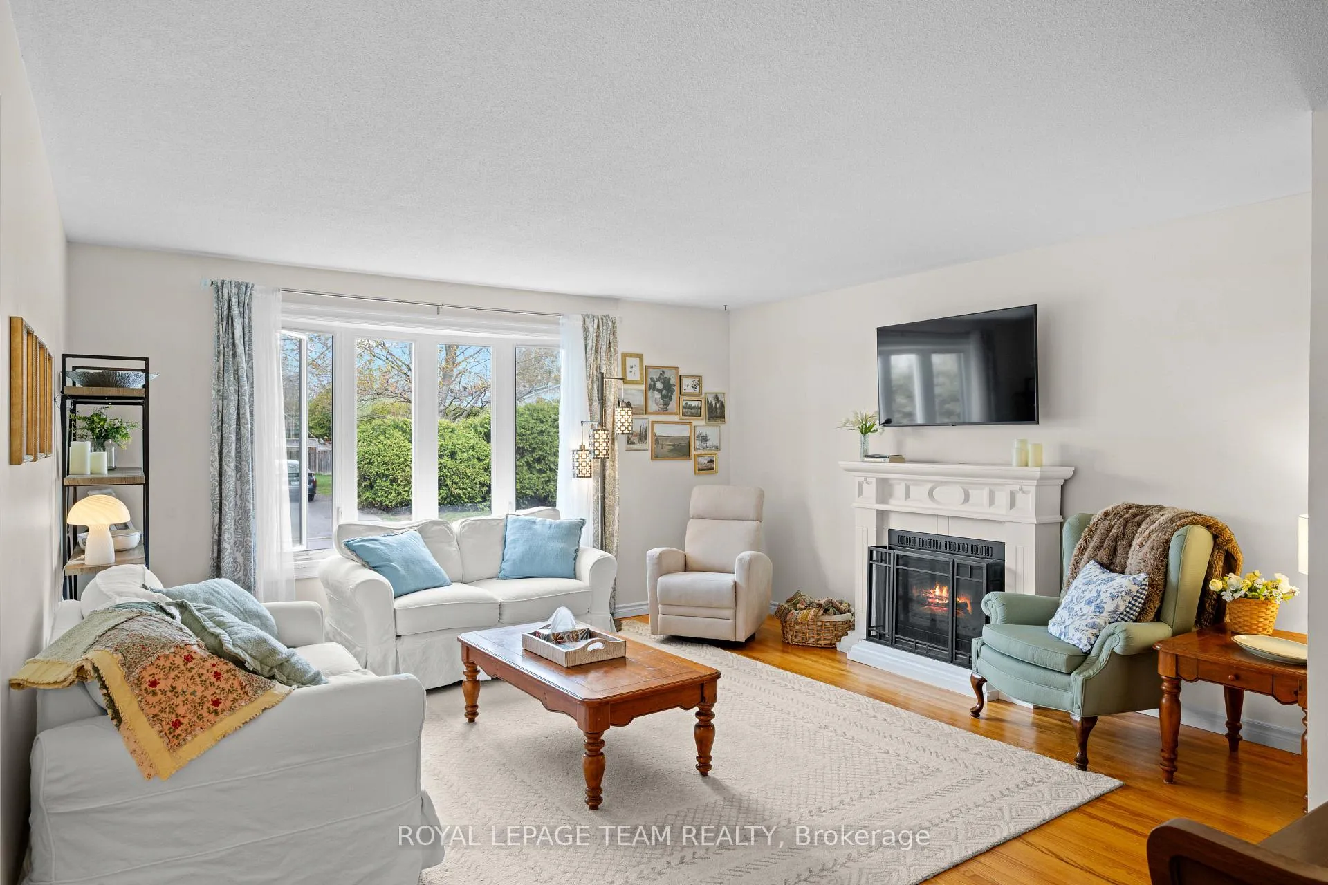 Photo 7 of 153 Post Road, Ottawa, Kanata - Glencairn/Hazeldean — HOMEH