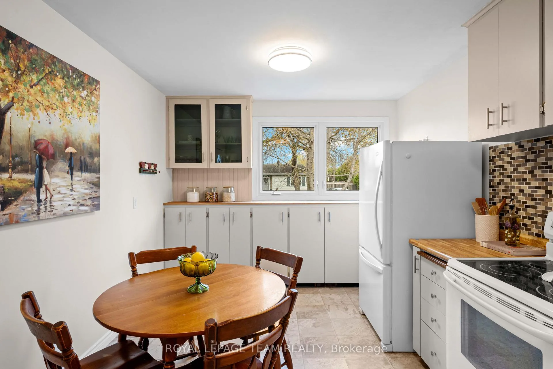 Photo 15 of 153 Post Road, Ottawa, Kanata - Glencairn/Hazeldean — HOMEH