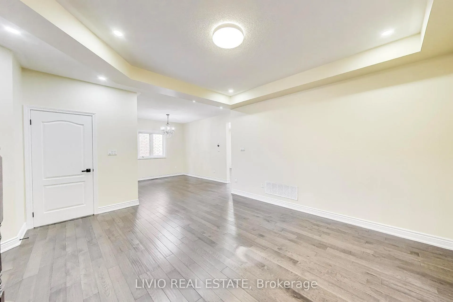 Photo 6 of 232 Thorndale Road, Brampton, Bram East — HOMEH