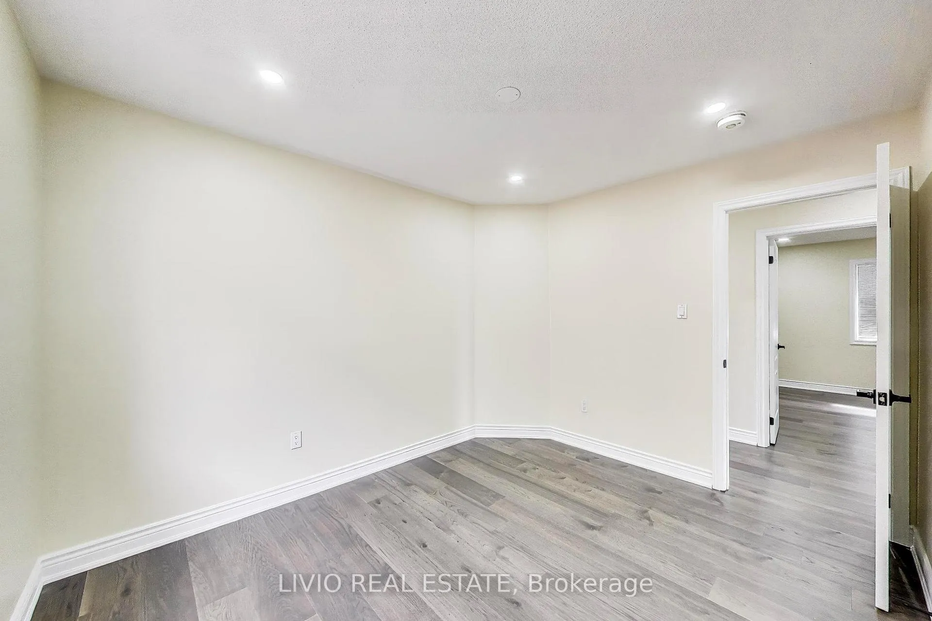 Photo 39 of 232 Thorndale Road, Brampton, Bram East — HOMEH