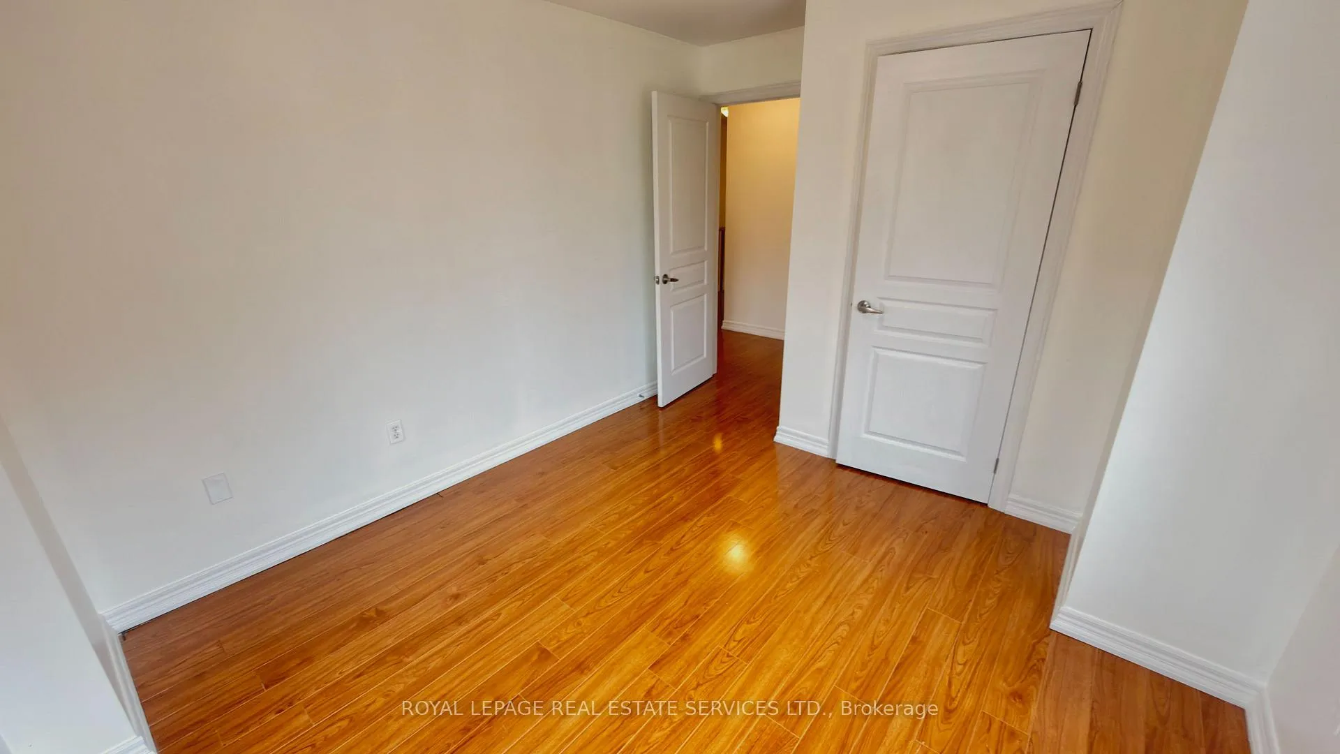 Photo 15 of Unit 6, 362 Plains Road E, Burlington, LaSalle — HOMEH