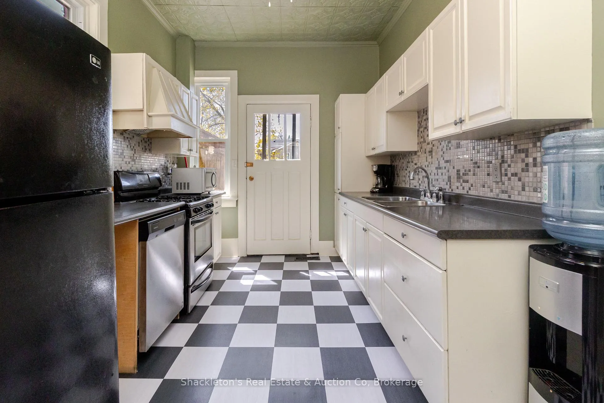 Photo 7 of 27 Grange Street, Stratford — HOMEH