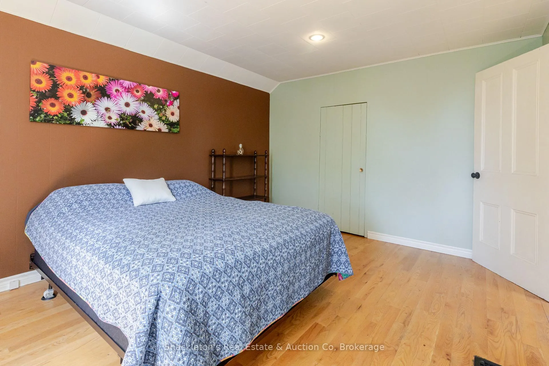 Photo 15 of 27 Grange Street, Stratford — HOMEH