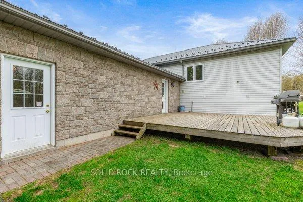 Photo 15 of 1 County Rd 5, Front of Yonge, Front of Yonge Twp — HOMEH