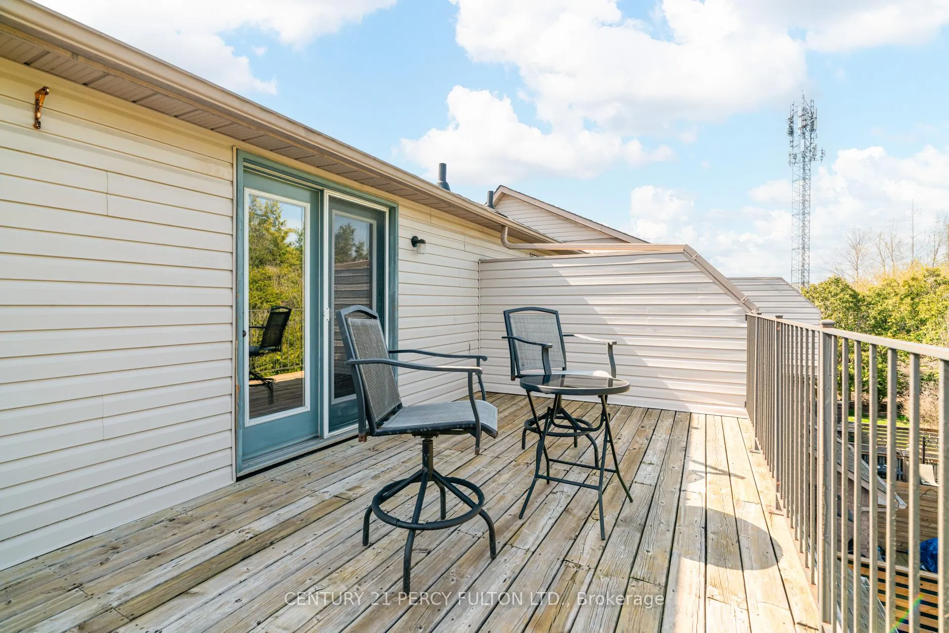 Photo 35 of 383 Sparrow Circle, Pickering, Highbush — HOMEH